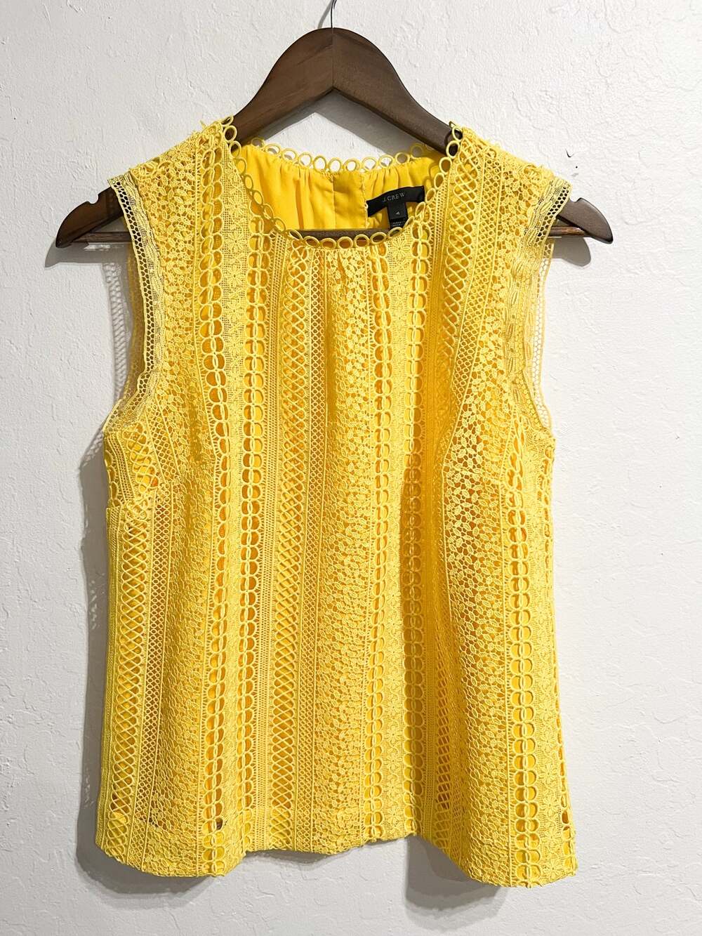 J.Crew Top Shirt Medium Sleeveless Lace Preppy Feminine Office Yellow